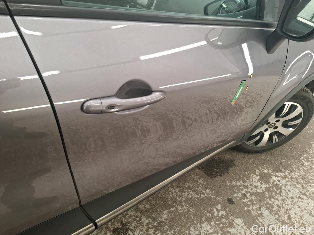  Renault  Captur  Business 0.9 TCe 90CV BVM5 E6 #19