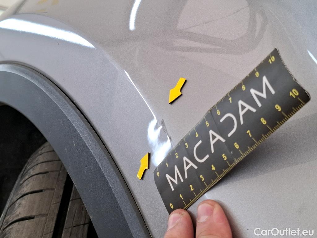  Toyota  C-HR TOYOTA  / 2016 / 5P / SUV 2.0 HYBRIDE 184 COLLECTION #53