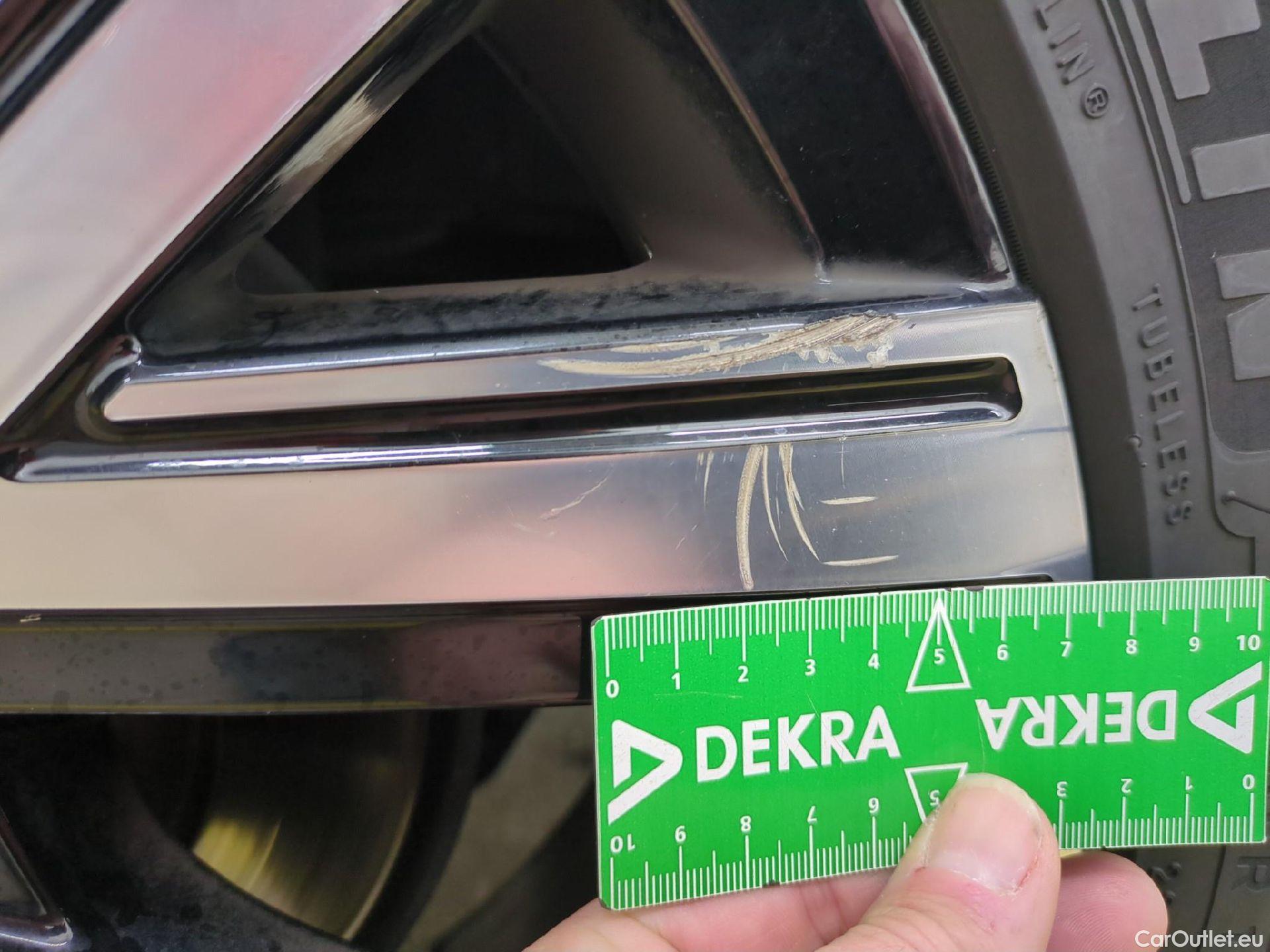  Volkswagen  Golf  VIII SW R-Line 2.0 TDI 150CV BVA7 E6d #4