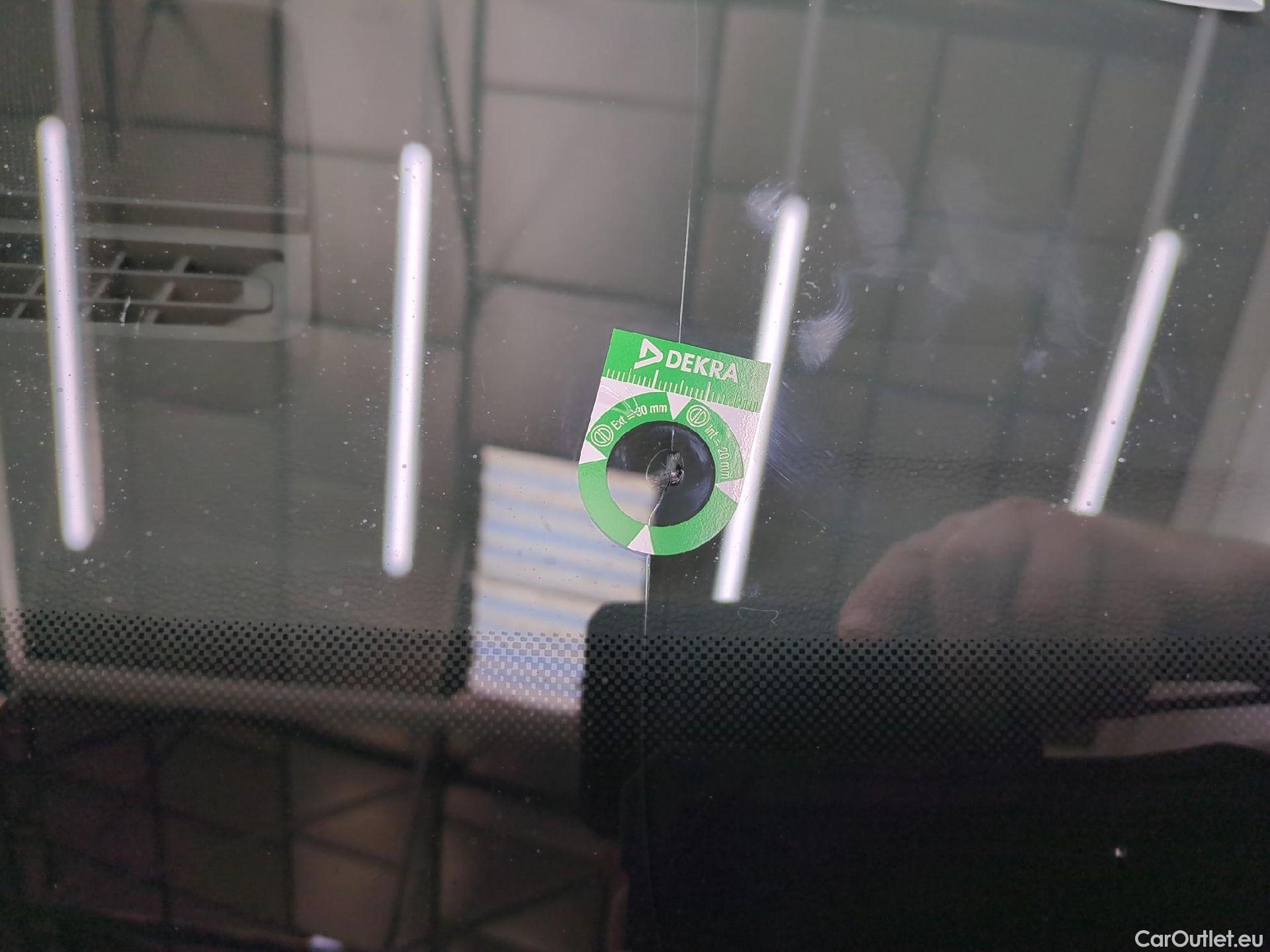  Volkswagen  Golf  VIII SW R-Line 2.0 TDI 150CV BVA7 E6d #54