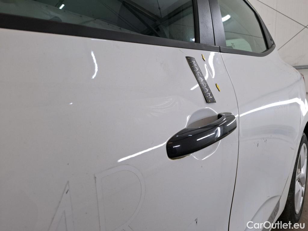  Renault  Clio RENAULT  / 2019 / 5P / Berline Business SCe 65 #8
