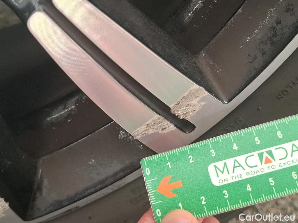  Renault  Captur  Business 0.9 TCe 90CV BVM5 E6 #8