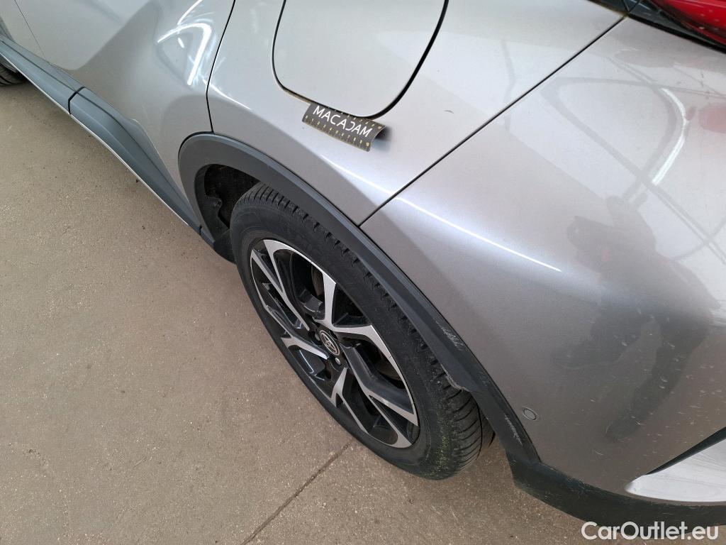  Toyota  C-HR TOYOTA  / 2016 / 5P / SUV 2.0 HYBRIDE 184 COLLECTION #47