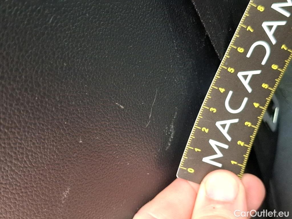  Volkswagen  Golf  VOLKSWAGEN / 2020 / 5P / Berline 2.0 TDI SCR 115 DSG LIFE BUSINESS #45