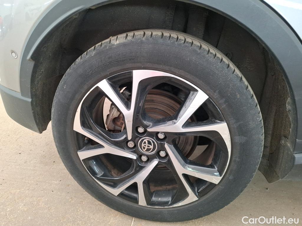  Toyota  C-HR TOYOTA  / 2016 / 5P / SUV 2.0 HYBRIDE 184 COLLECTION #37