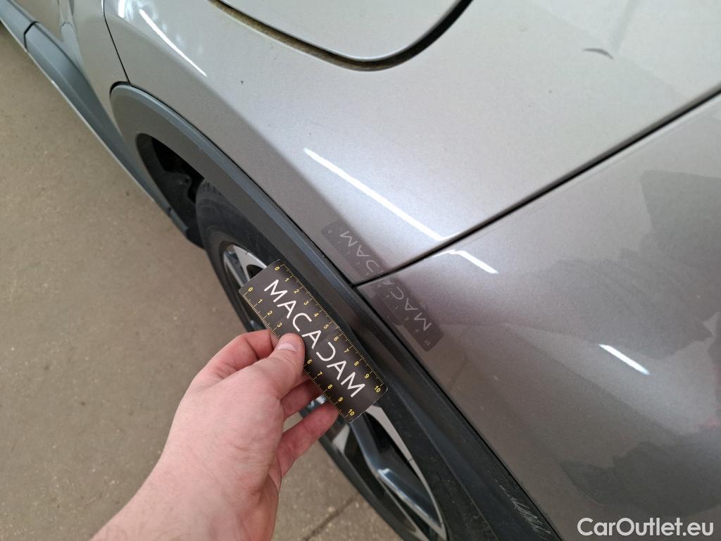  Toyota  C-HR TOYOTA  / 2016 / 5P / SUV 2.0 HYBRIDE 184 COLLECTION #48