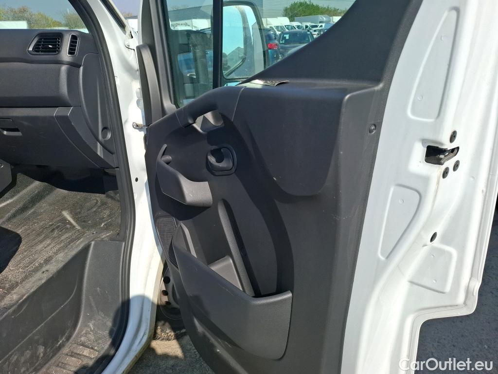  Renault  Master RENAULT  SC / 2019 / 2P / Châssis cabine CC Tr CF F3500 L3 Blue dCi 145 EVIE #8