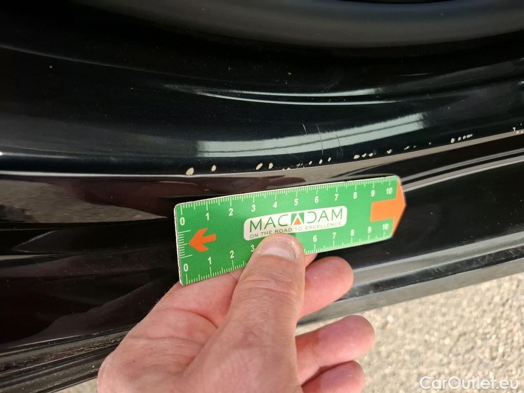  Volkswagen  Golf  VOLKSWAGEN / 2020 / 5P / Berline 2.0 TDI SCR 115 DSG7 Life Busi 1st #21