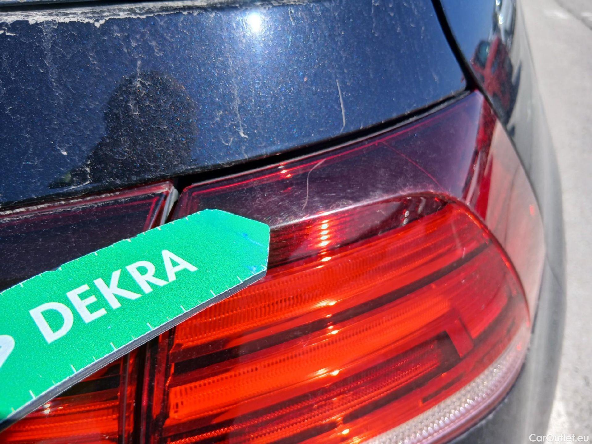  Volkswagen  Golf  VOLKSWAGEN / 2016 / 3P / berlina con portón Advance 2.0 TDI 110kW (150CV) DSG #40