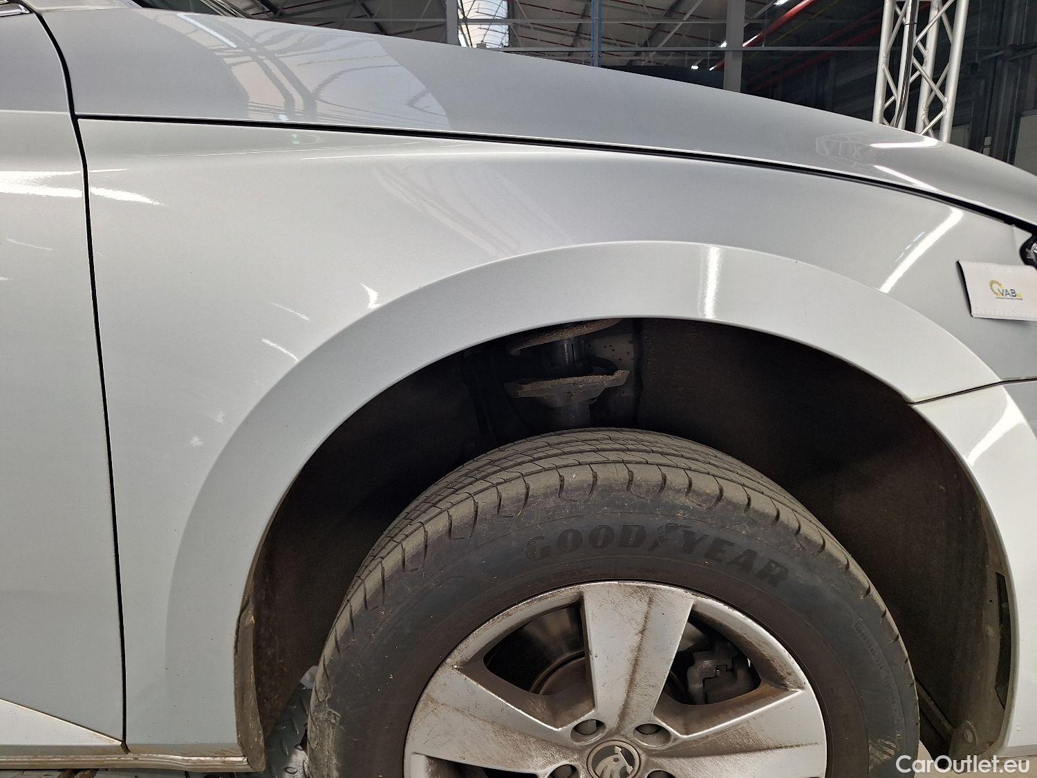  Skoda  Superb Skoda,  Combi FL'19, Skoda  Combi 2.0 CRTDI 90kW DSG7 Clever 5d #14