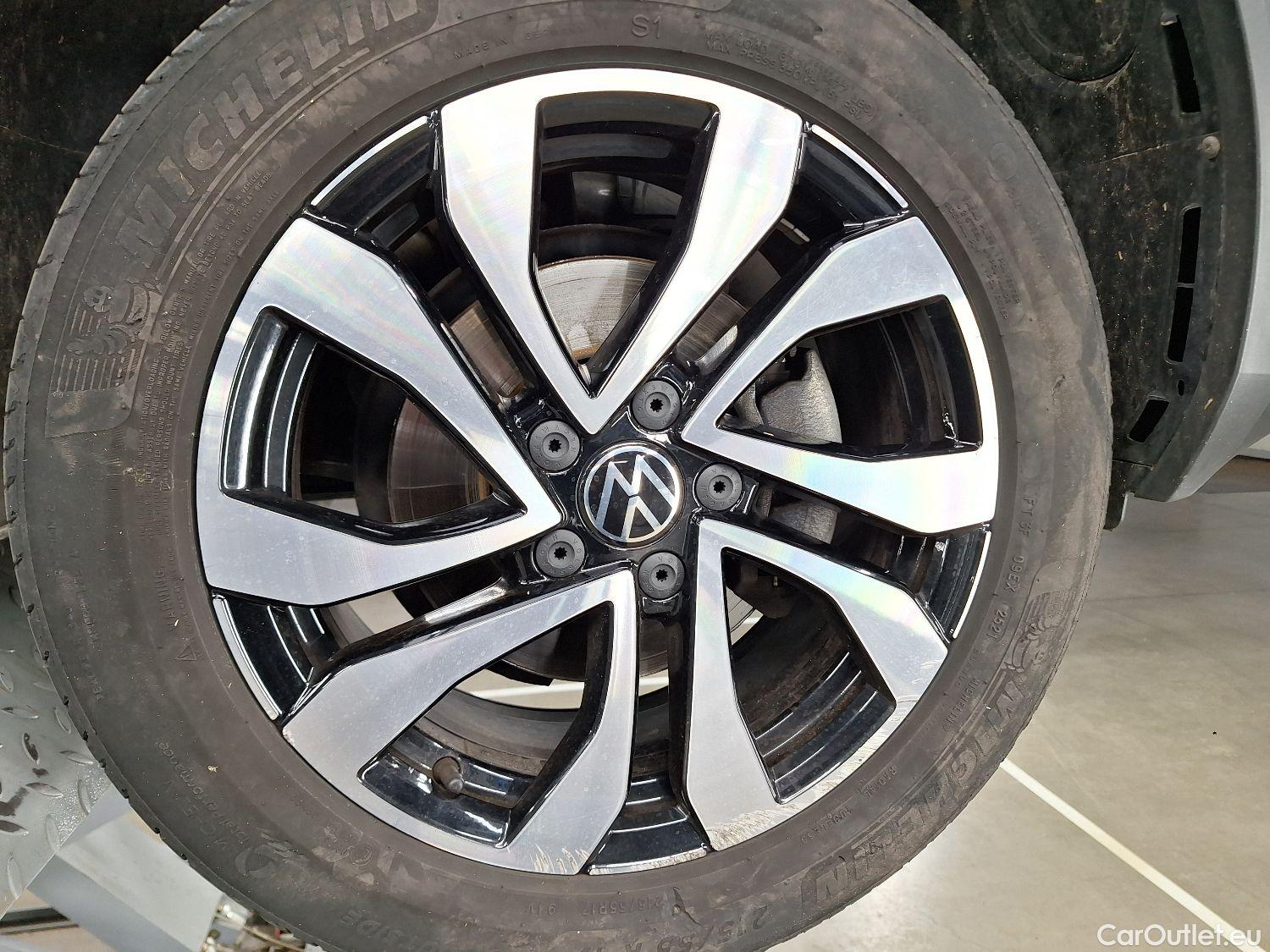  Volkswagen  T-ROC VW,  '17, Volkswagen  2.0 TDI 85kW Active 5d #1