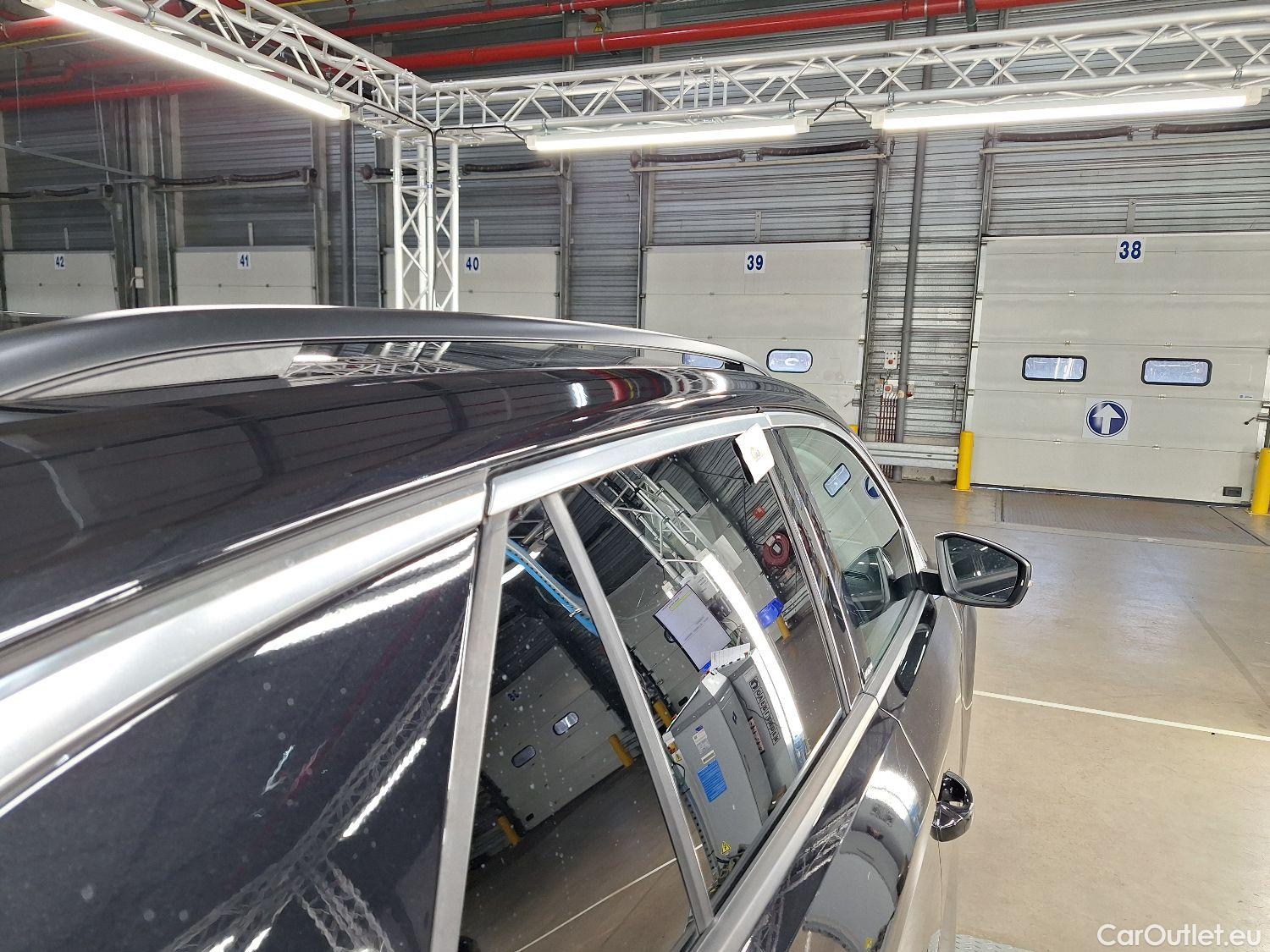  Volkswagen  T-ROC VW,  '17, Volkswagen  2.0 TDI 85kW Active 5d #37