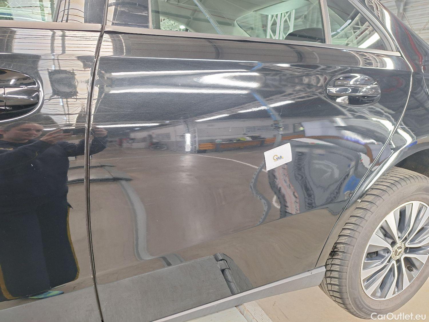  Mercedes  A-Klasse Mercedes, A-Class Berline '18, Mercedes-Benz  Limousine A 180d Business S #68