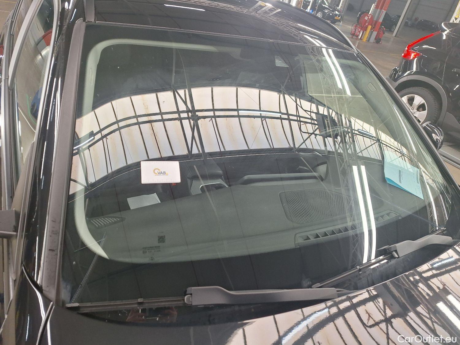  Bmw  Serie 3 BMW, 3-serie To. '18 PHEV, BMW 3 Reeks Touring 330e (215 kW) 5d #43