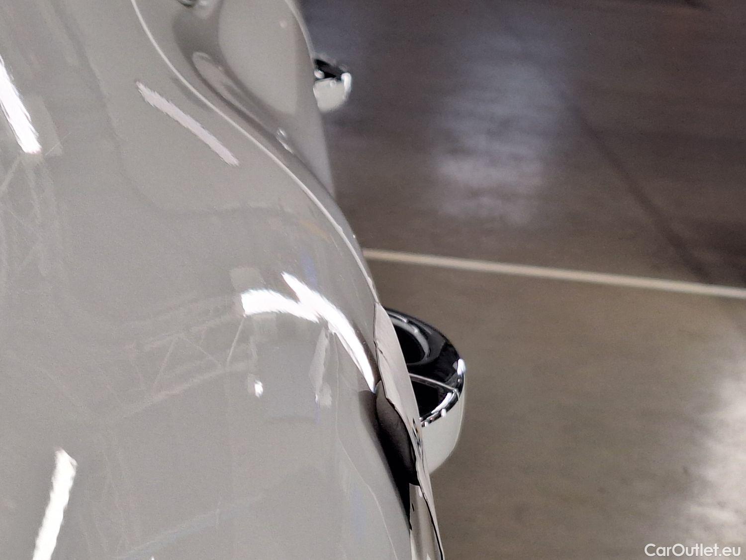  MG  EHS MG,  '20 PHEV, MG  1.5T Luxury 5d #25