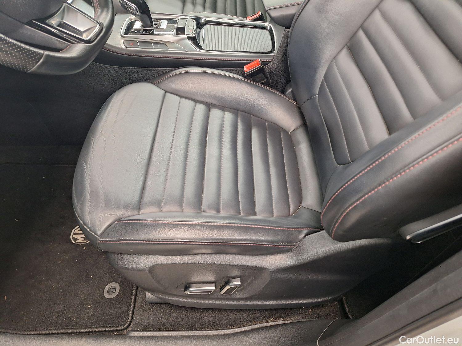  MG  EHS MG,  '20 PHEV, MG  1.5T Luxury 5d #29