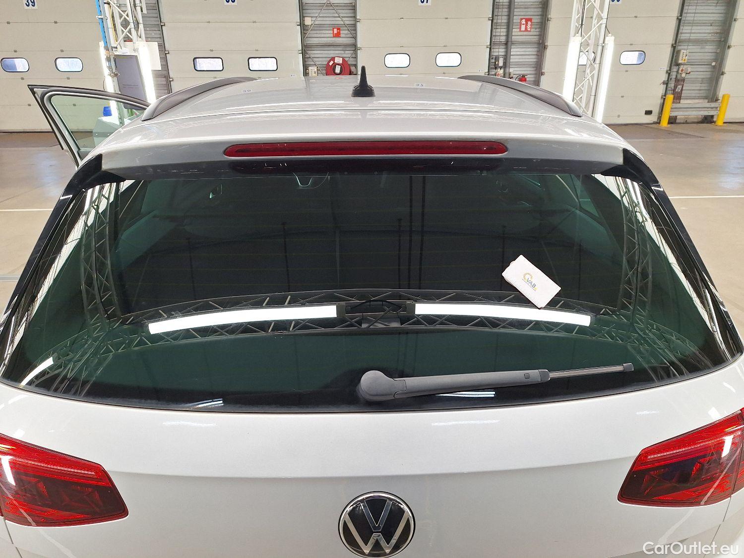  Volkswagen  Passat VW,  Variant FL'19, Volkswagen  Variant 2.0 TDI 90kW DSG Style B #24