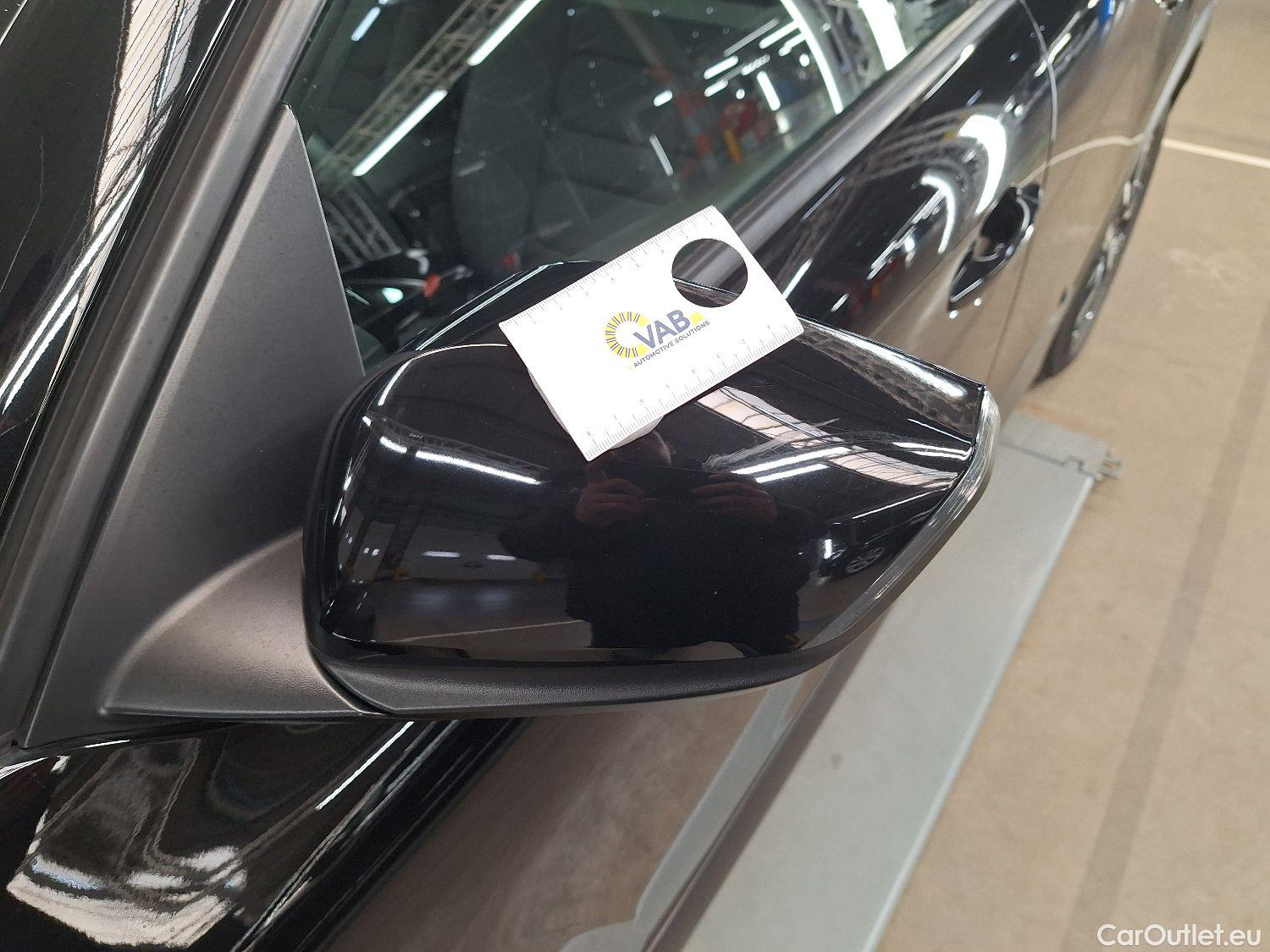  Citroen  C4 Citroën,  '20, Citroën  1.5 BlueHDi 110 S&S MAN6 Feel 5d #3