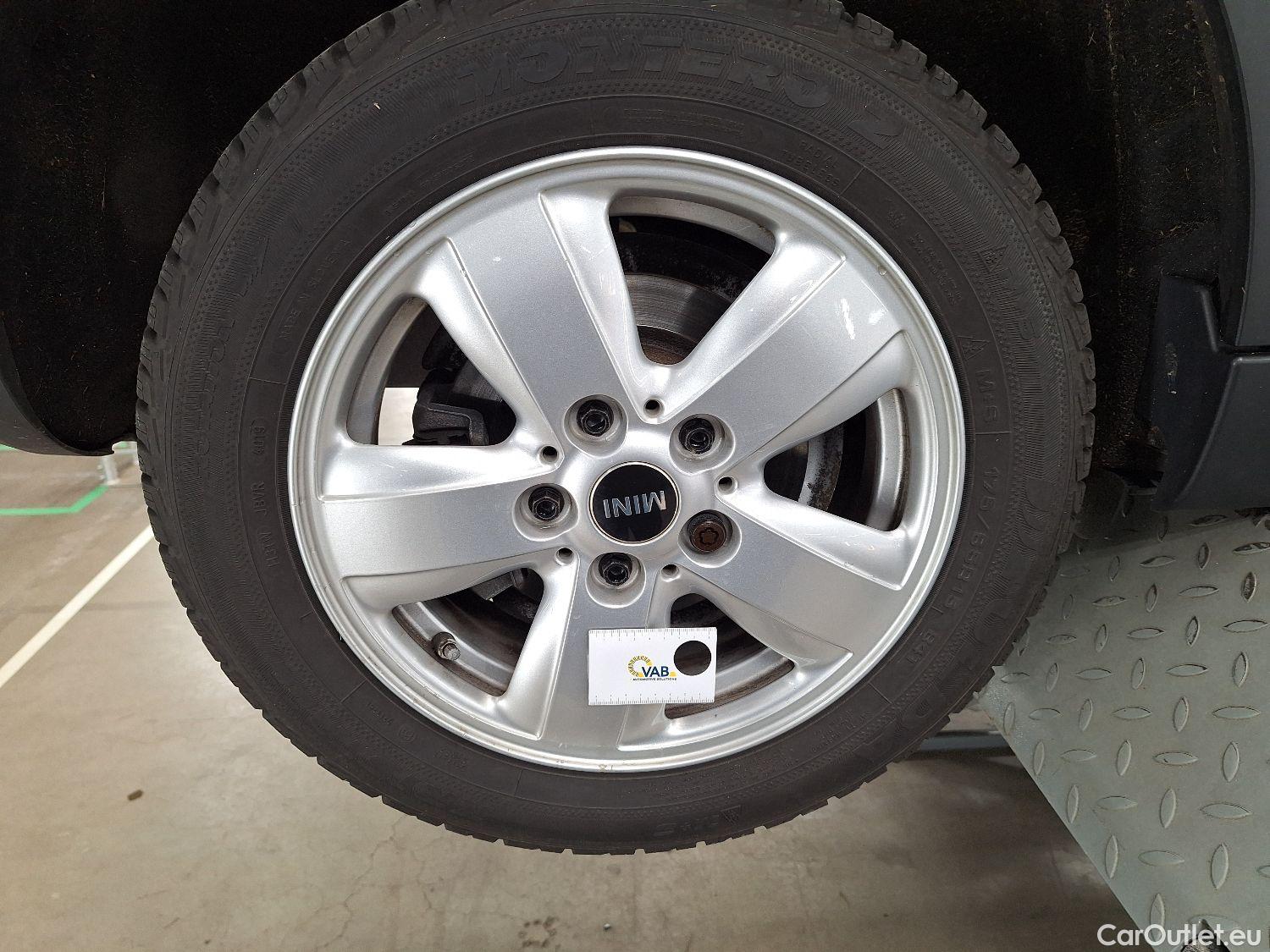  Mini  Cooper MINI, Mini 5d '14, Mini 5 door One 5d #9