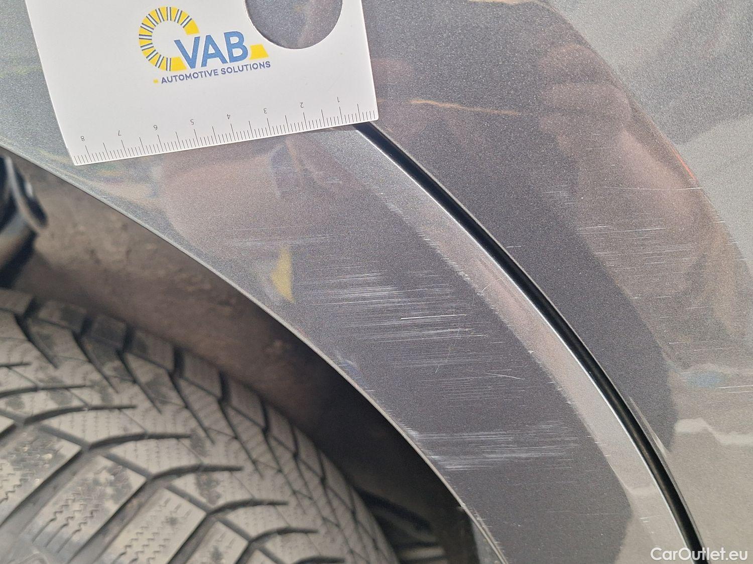  Audi  Q3 Audi,  '18 PHEV, Audi  45 TFSI e S tronic S Line 5d #31