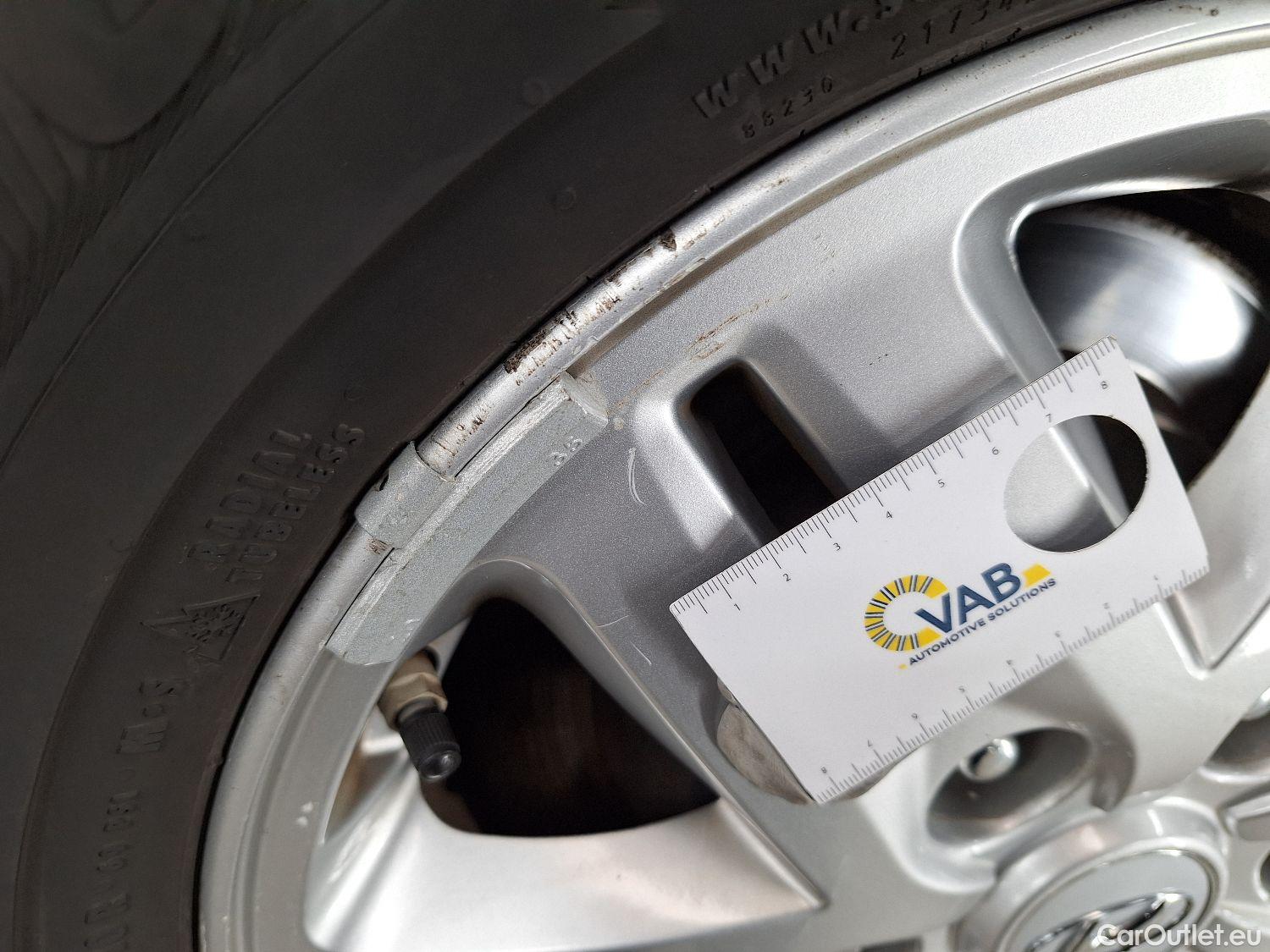  Hyundai  H-1 Hyundai, , Hyundai  People 2.5 CRDi 100kW Executive 5d #10