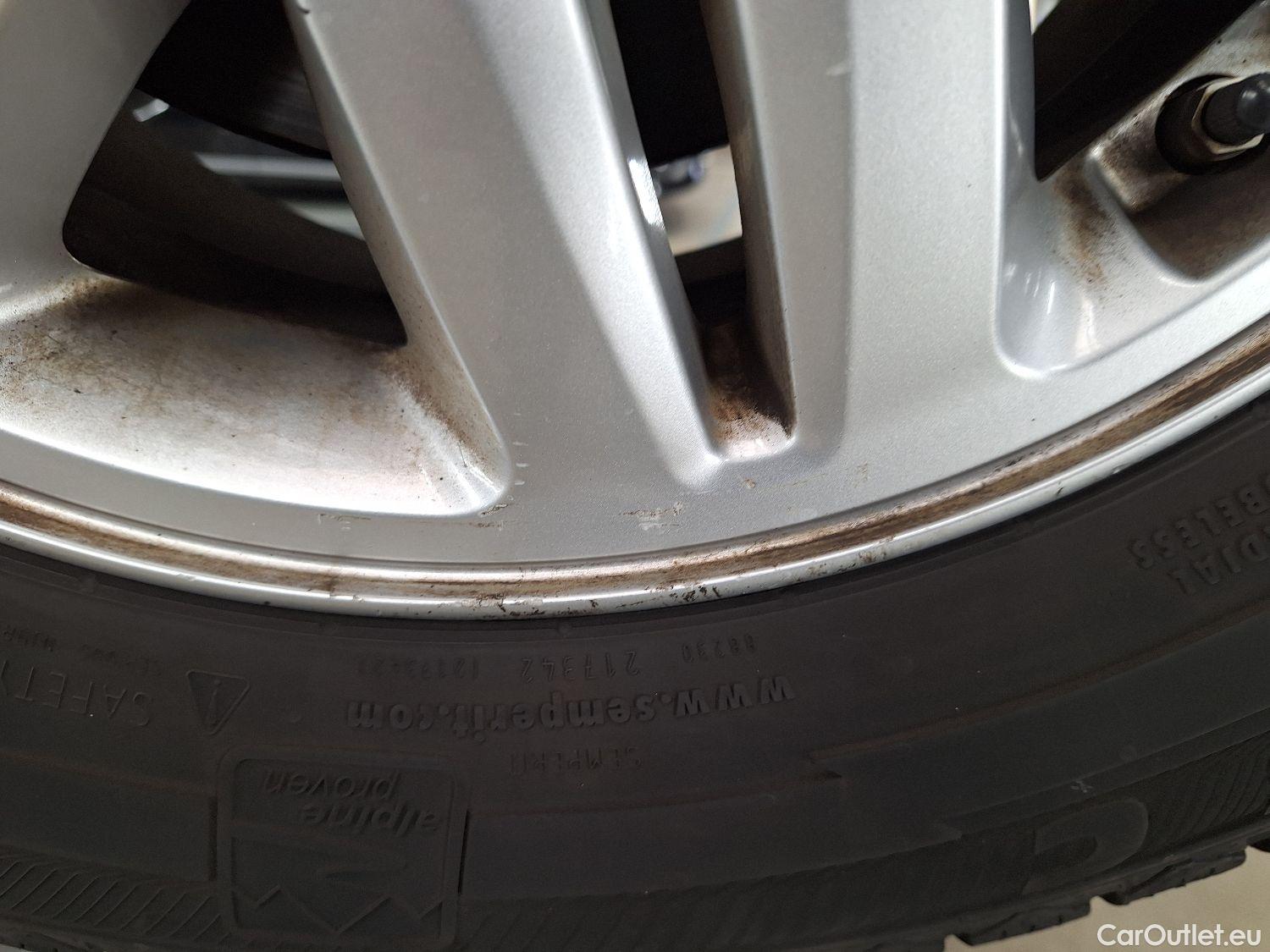  Hyundai  H-1 Hyundai, , Hyundai  People 2.5 CRDi 100kW Executive 5d #3