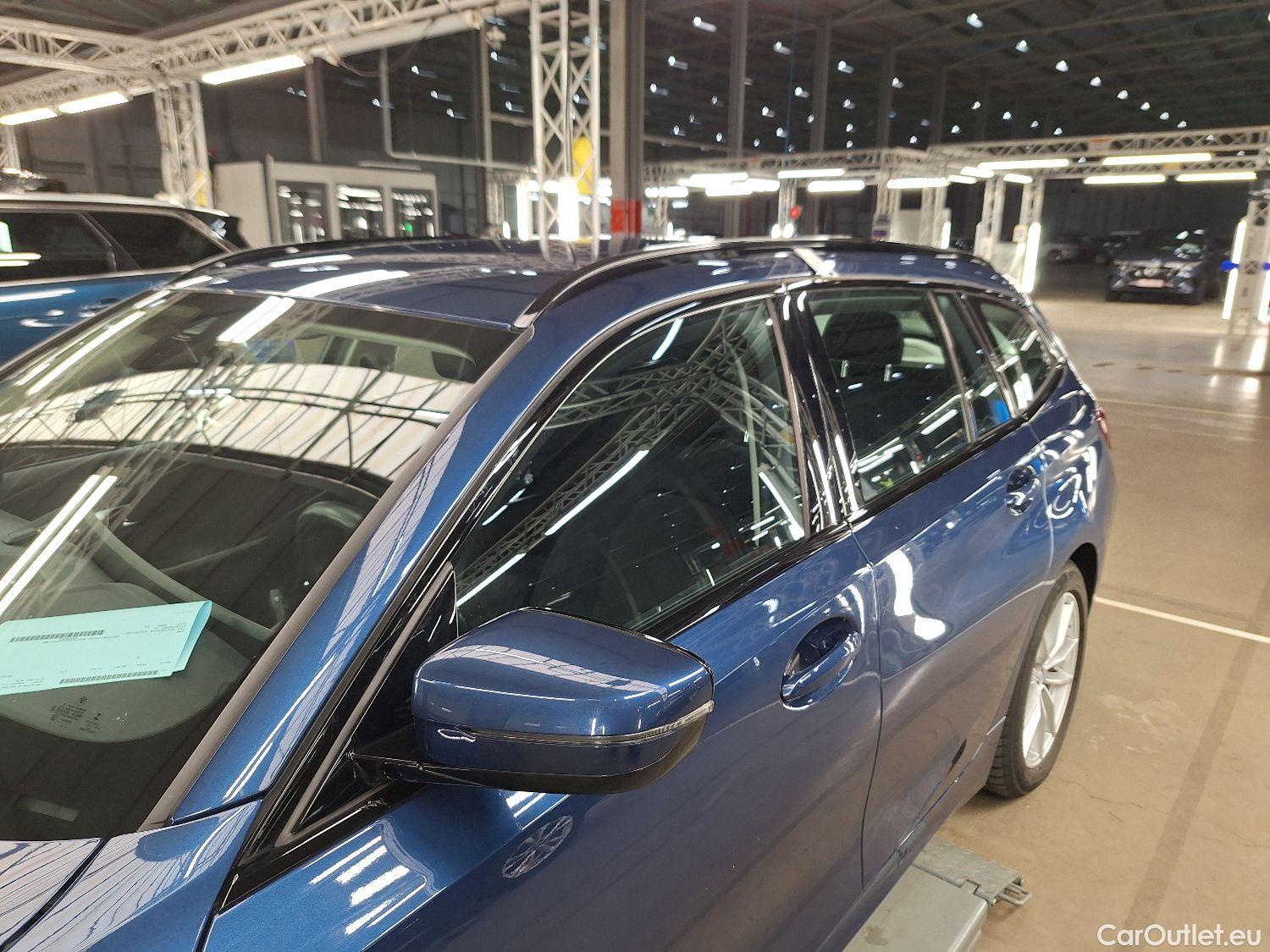  Bmw  Serie 3 BMW, 3-serie Touring '18, BMW 3 Reeks Touring 320d xDrive (140 kW) 5d #43