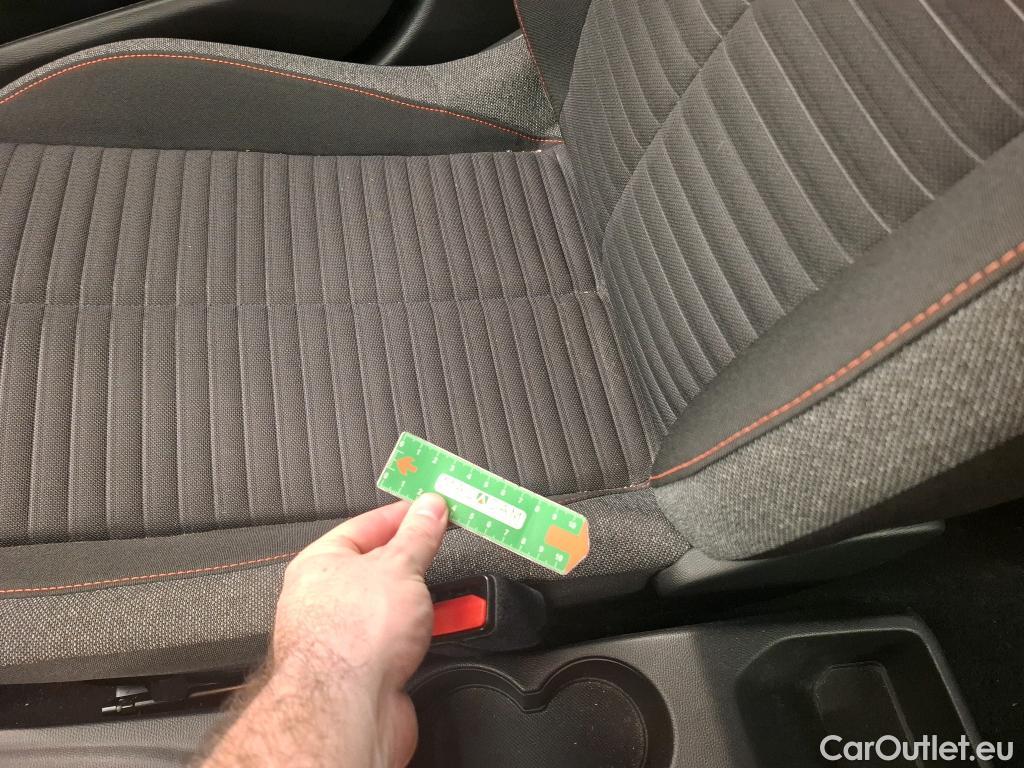  Peugeot  2008  Active Business 1.2 PureTech 100CV BVM6 E6d #19