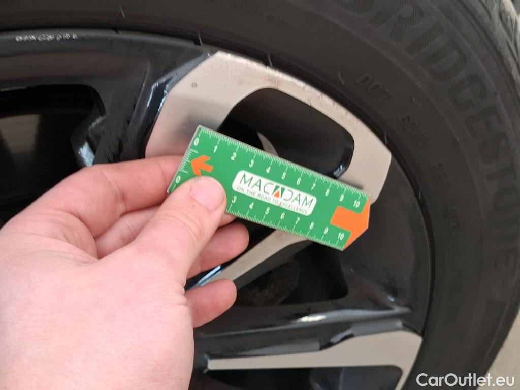  Opel  Crossland  X Elegance Business 1.2 Turbo 110CV BVM6 E6d #15