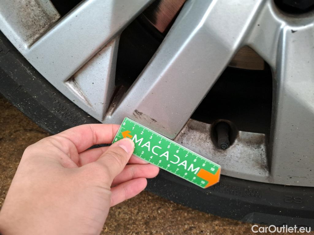  Peugeot  3008  Active Business 1.2 PureTech 130CV BVA8 E6d #10