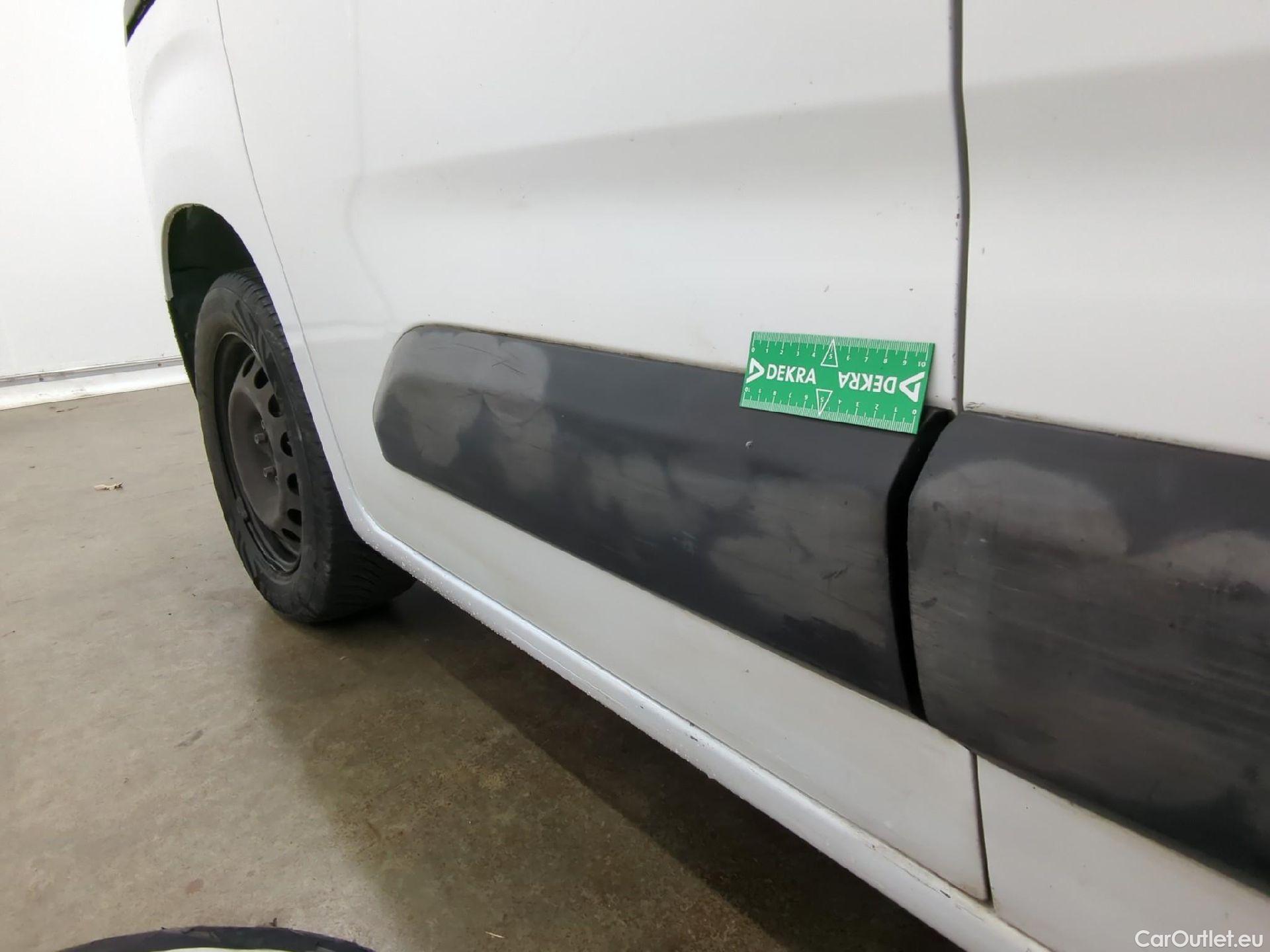  Toyota  Proace TOYOTA  City / 2019 / 4P / Fourgonnette 1.5 Medium 75 D-4D Business #20