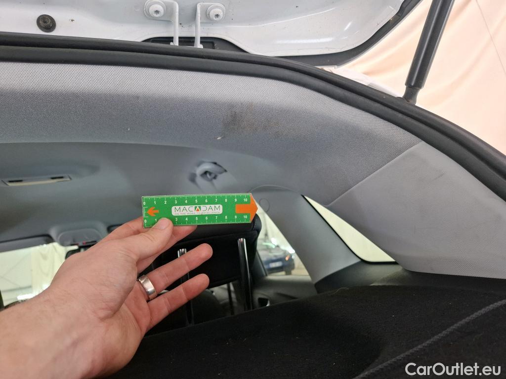  Opel  Crossland  X Elegance Business 1.2 Turbo 110CV BVM6 E6d #24