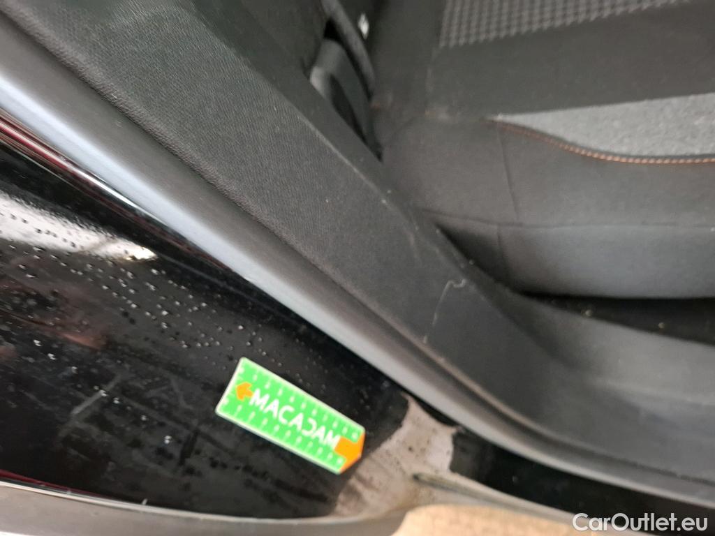  Peugeot  3008  Active Business 1.2 PureTech 130CV BVA8 E6d #3