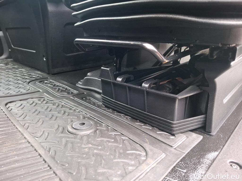  Iveco  Daily IVECO  VU 4p Fourgon 35S14NA8 V11 H2 3520 B POWER #13