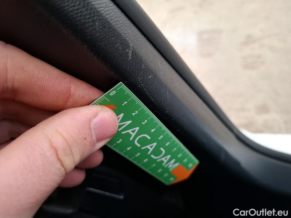  Peugeot  208  (e-) Active Business R 50kWh BVA / TRANSFO VP/VF #4