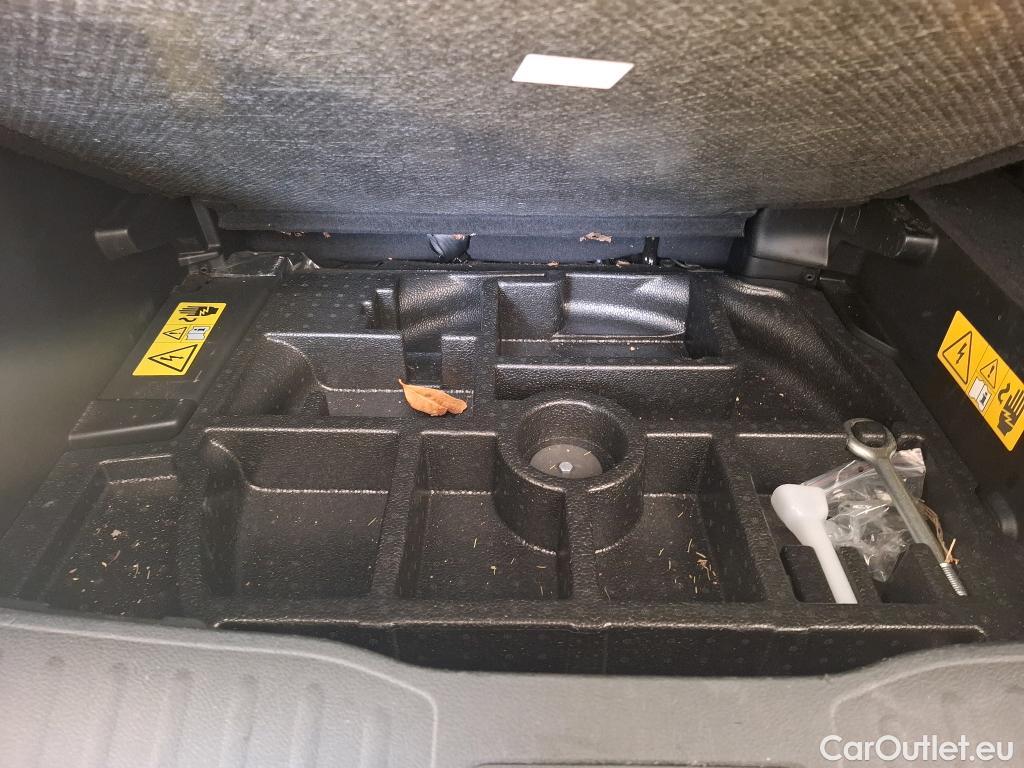  Jeep  Patriot JEEP Renegade / 2018 / 5P / SUV 1.3 TURBO T4 190PS 4XE LIMITED #12