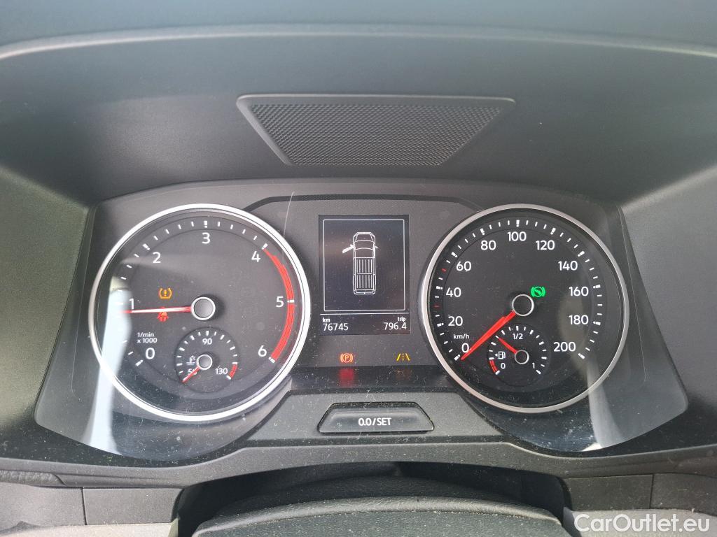  Volkswagen  Crafter  Fourgon Fourgon Business Line L3H3 FWD 35 2.0 TDI 175CV BVA8 E6d #6