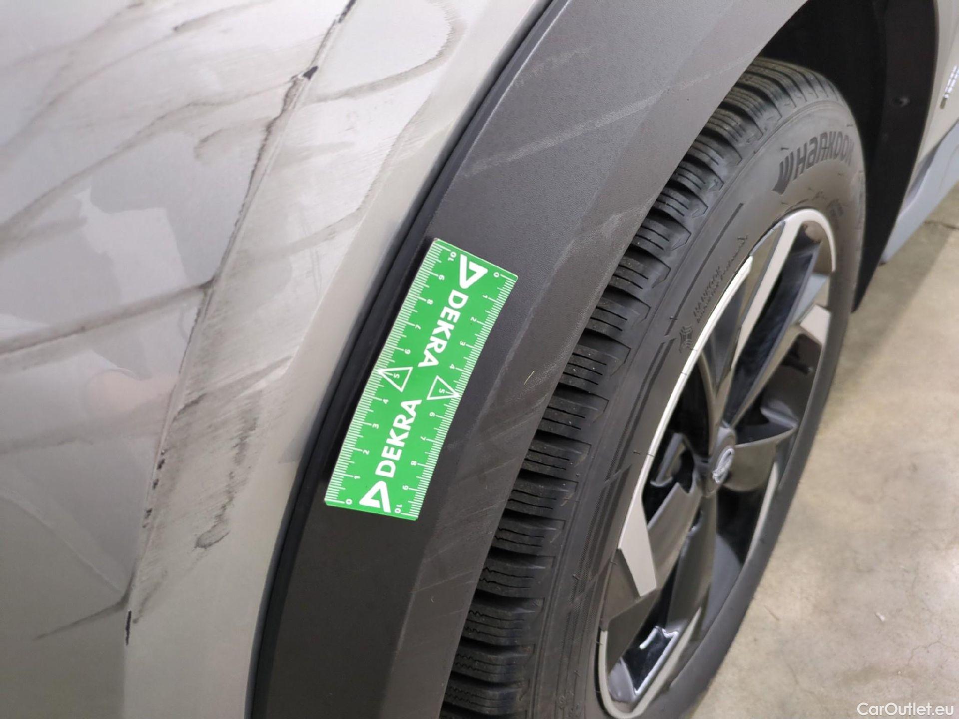  Nissan  Juke NISSAN  / 2019 / 5P / Crossover Hybrid 143 Business+ #7