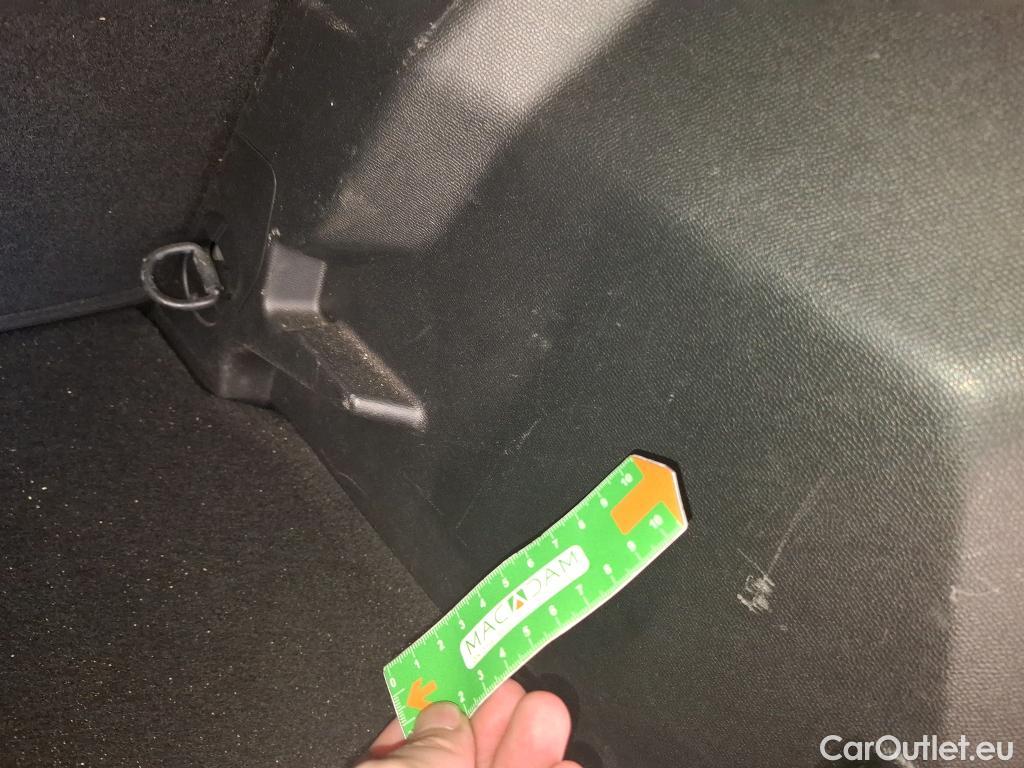  Peugeot  2008  Active Business 1.2 PureTech 100CV BVM6 E6d #7