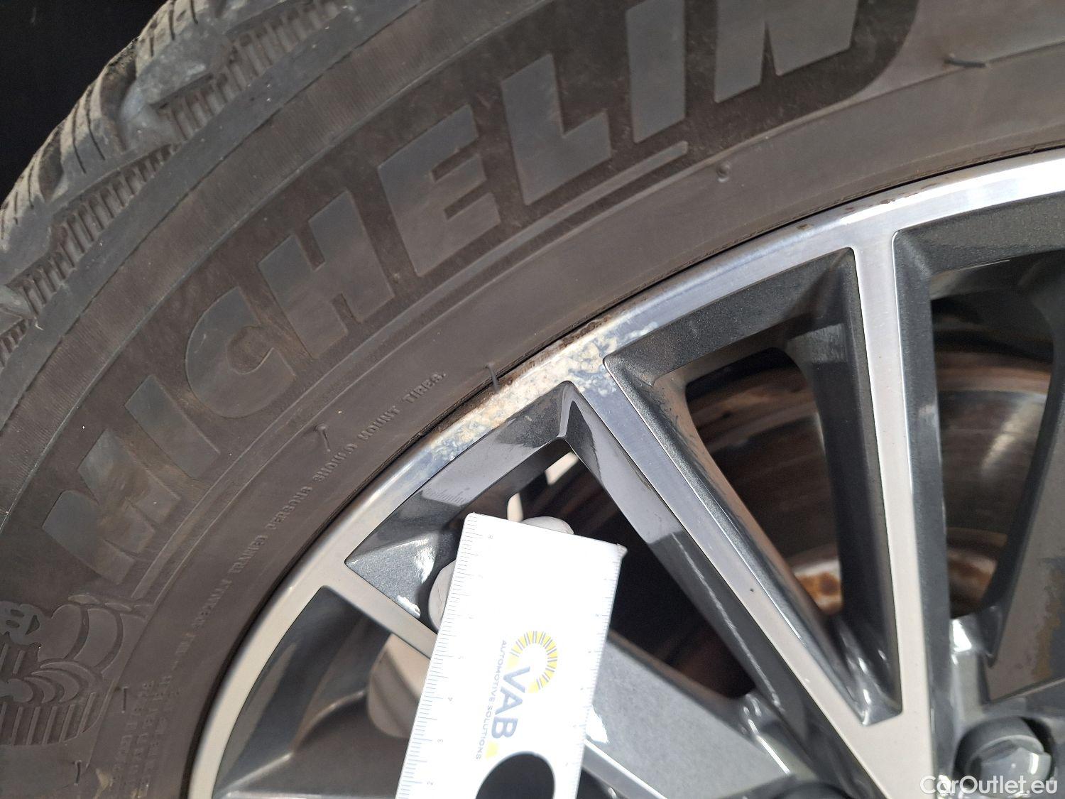  Audi  Q3 Audi,  SB '19 PHEV, Audi  Sportback 45 TFSI e S tronic S Line 5d #5