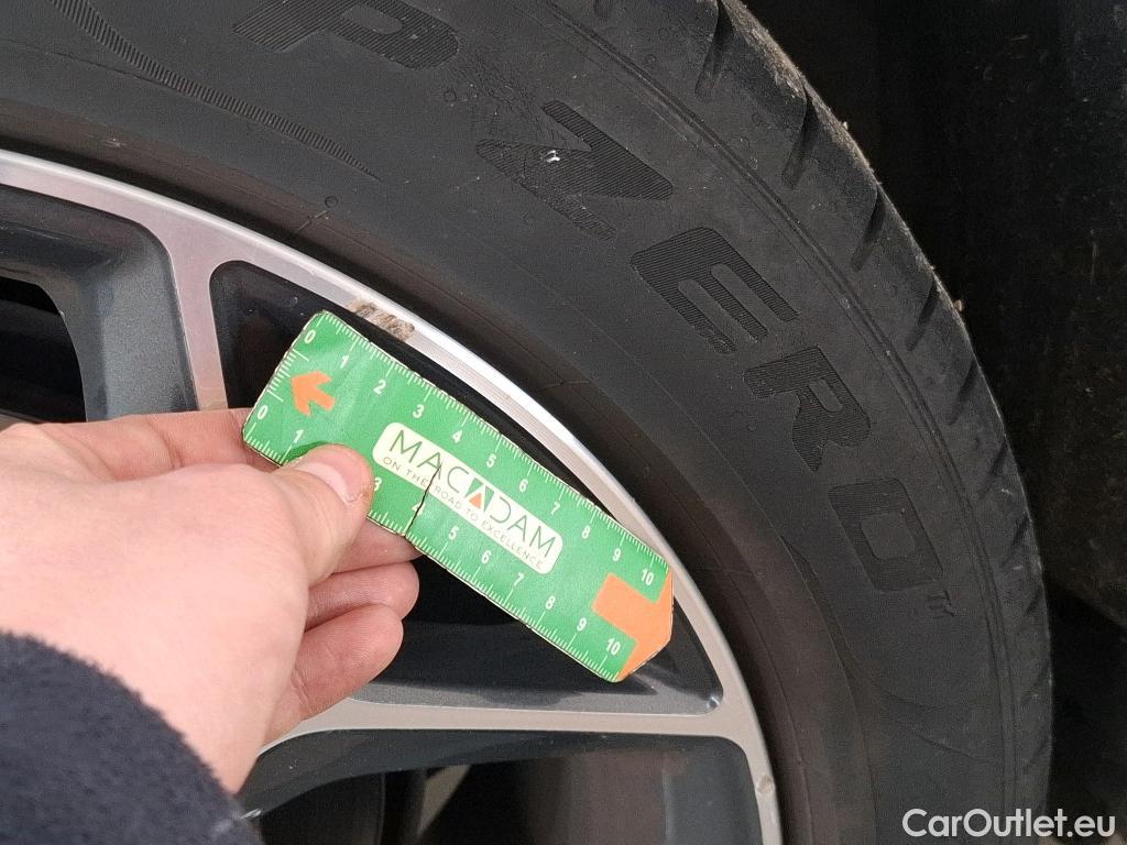  Bmw  X1 Série  sDrive 20i Lounge 2.0 190CV BVA7 E6 #16