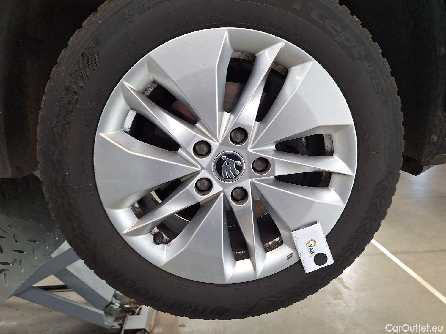  Skoda  Octavia Skoda,  Combi '20, Skoda  Combi 2.0 CRTDI 110kW DSG7 Ambition  #25