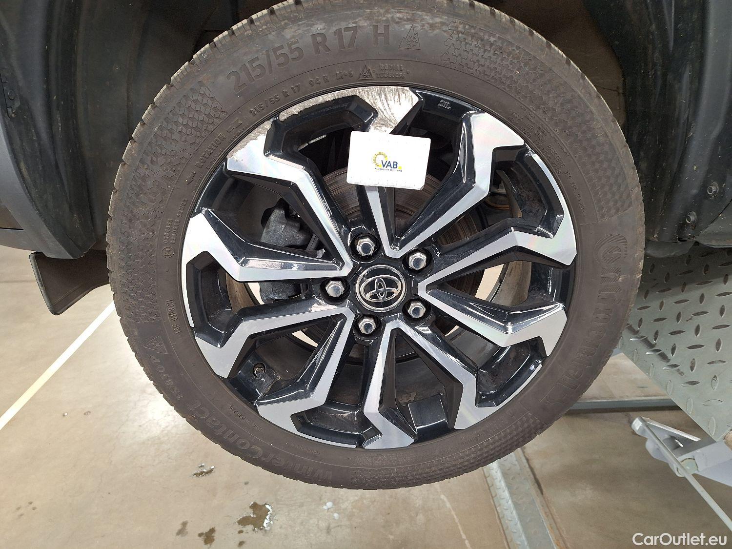  Toyota  Yaris Toyota, Yar-cr, Yar.Cr.1.5 Hyb.85kw Dyn.+ CVT #21