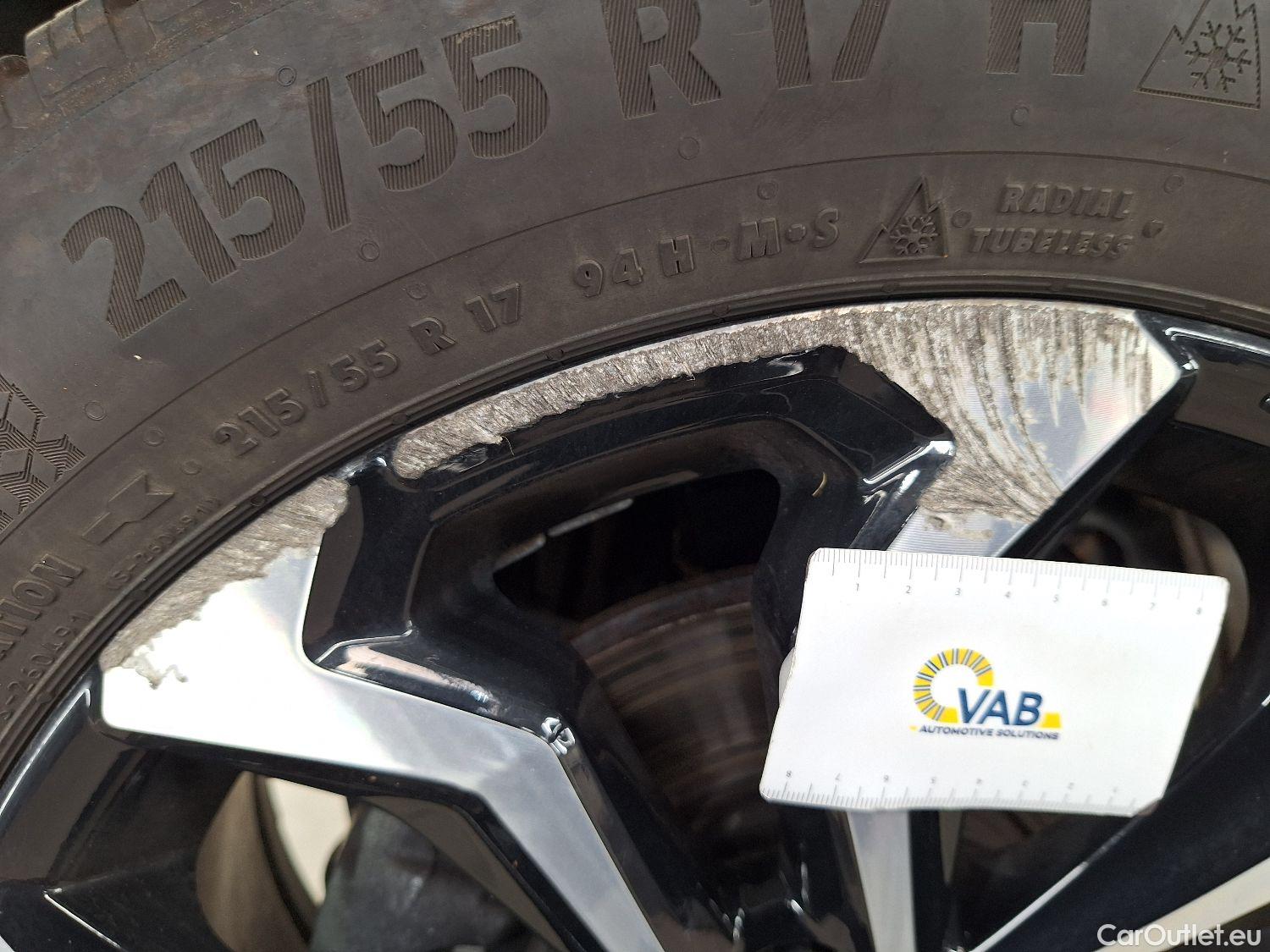  Toyota  Yaris Toyota, Yar-cr, Yar.Cr.1.5 Hyb.85kw Dyn.+ CVT #22