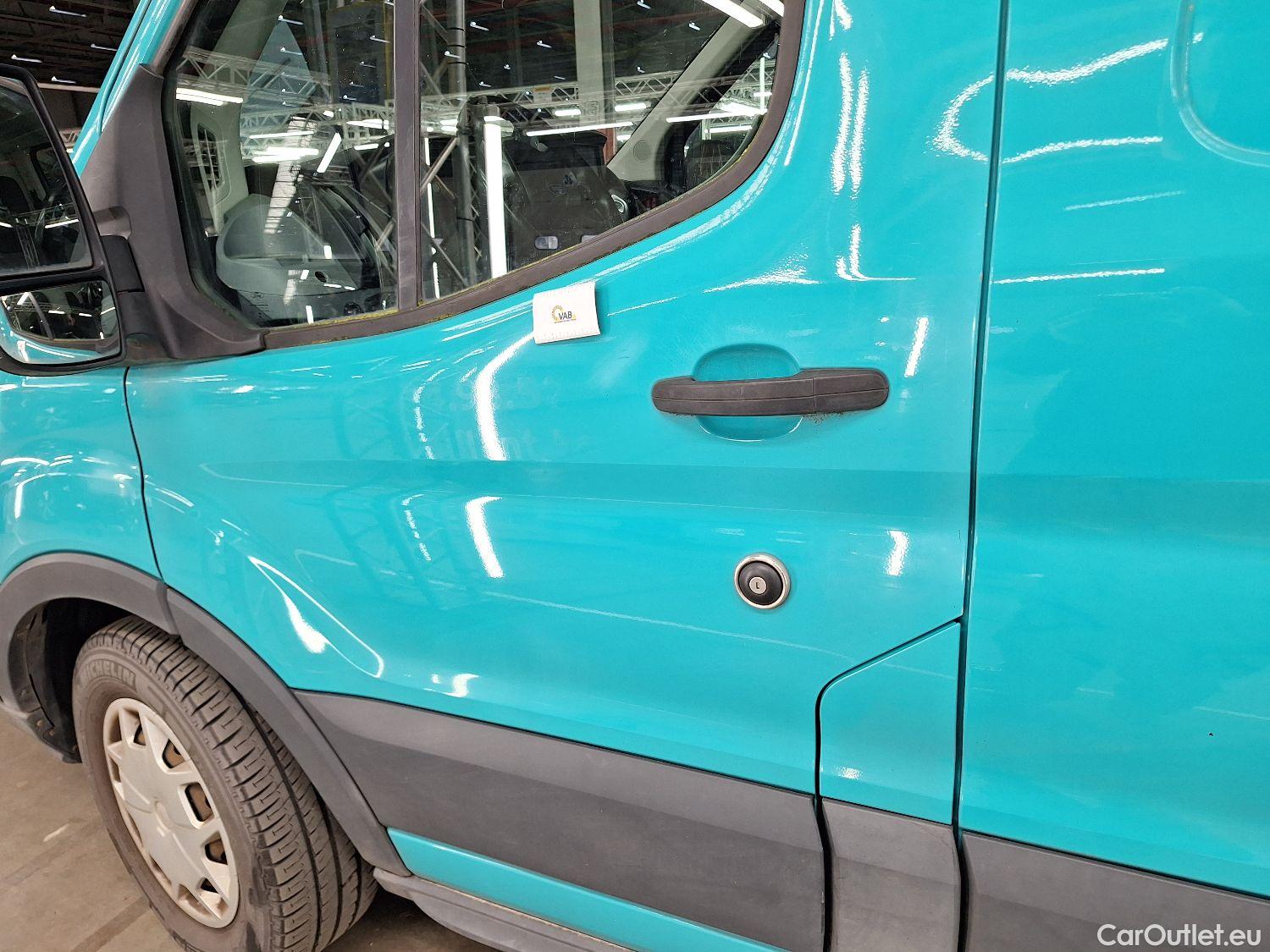  Ford  Transit Ford, _ GB '13, Ford  350M 2.0TD 130pk 96kW A6 Trend 4d #34