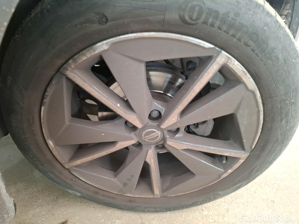  Nissan  Qashqai NISSAN  / 2021 / 5P / Crossover 1.3 MHEV 158ch Xtronic N-Style(SP) #24