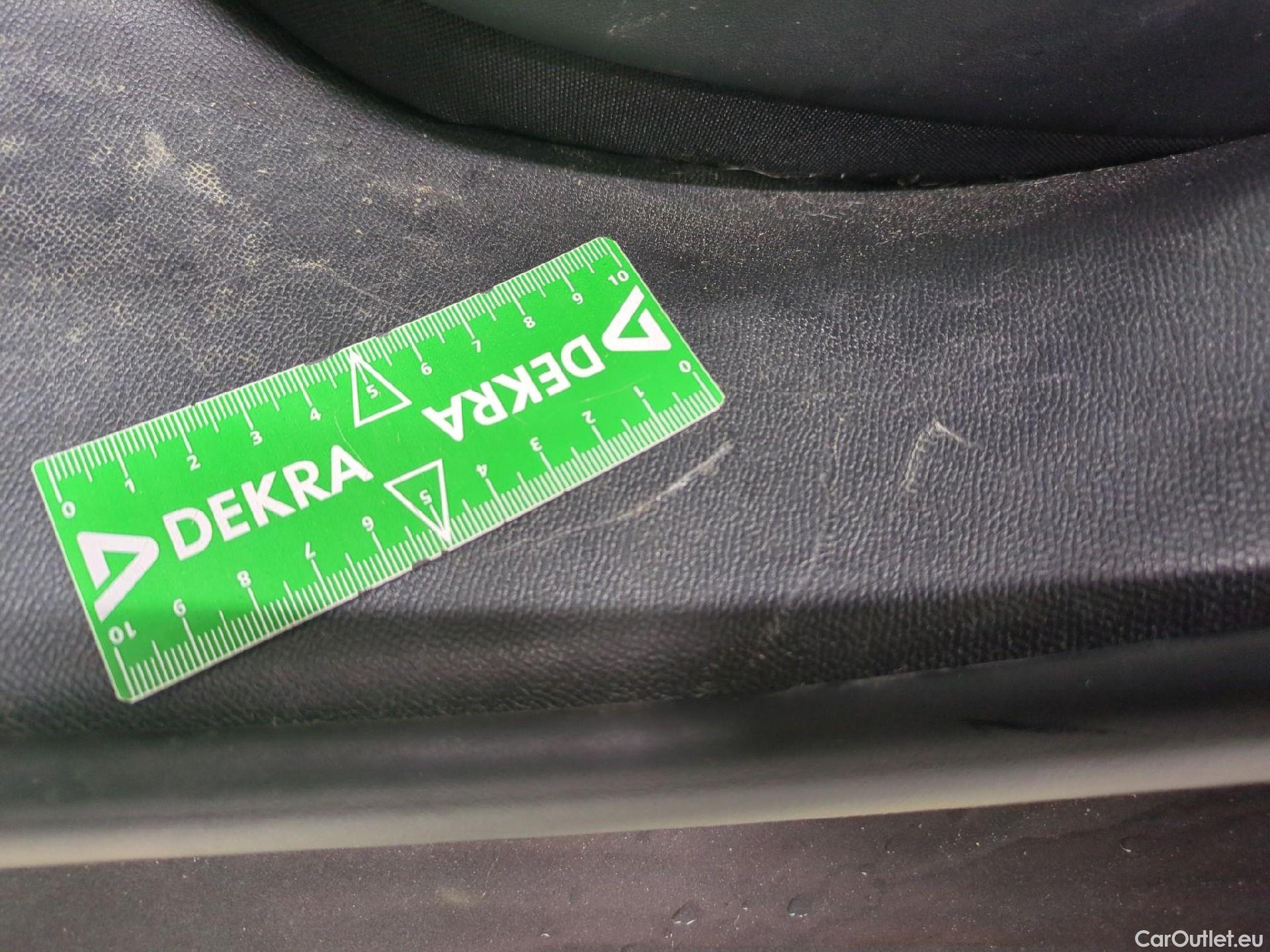  Peugeot  2008  Allure Business 1.5 HDi 110CV BVM6 E6d #18