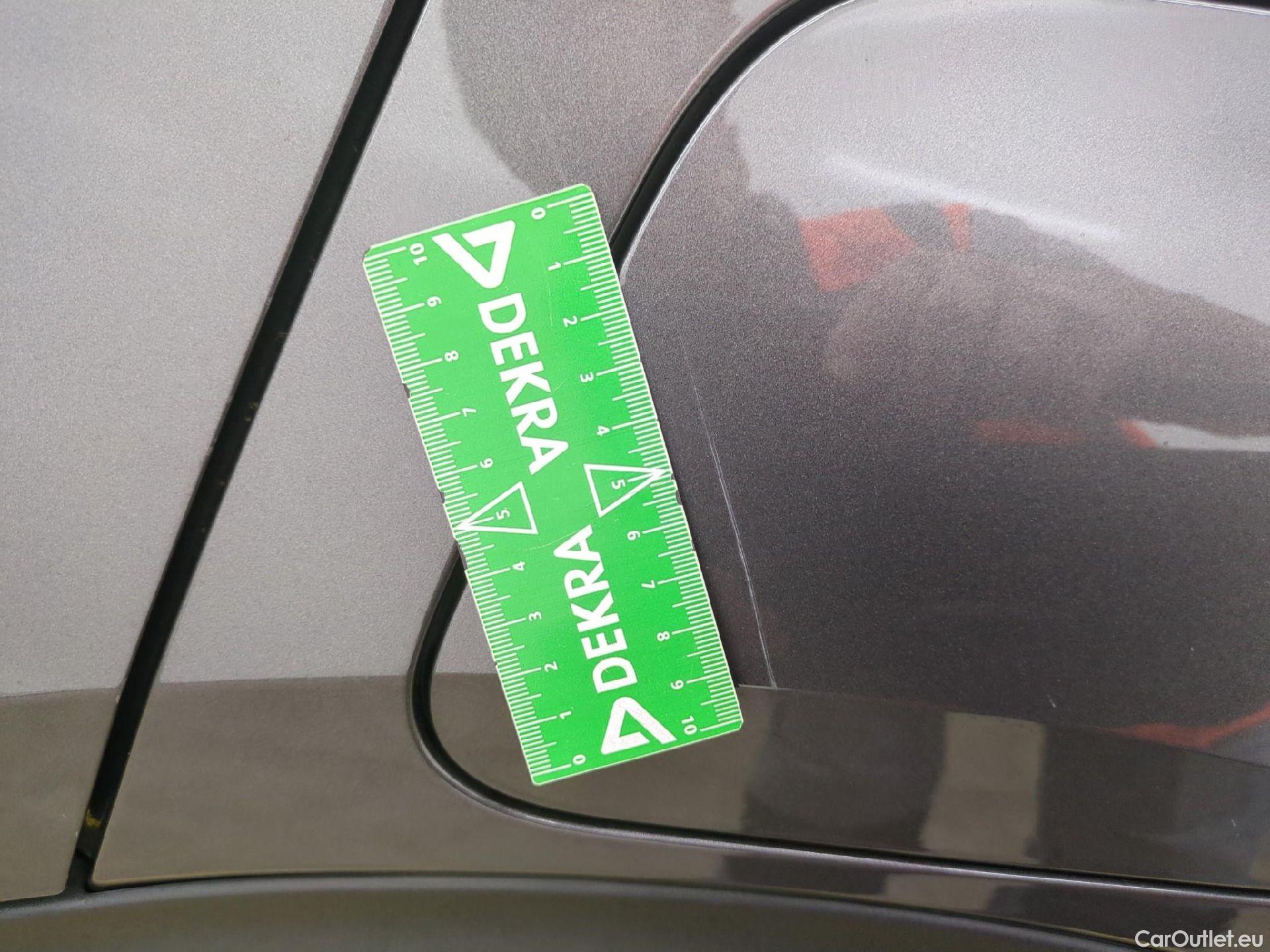  Peugeot  2008  Allure Business 1.5 HDi 110CV BVM6 E6d #19