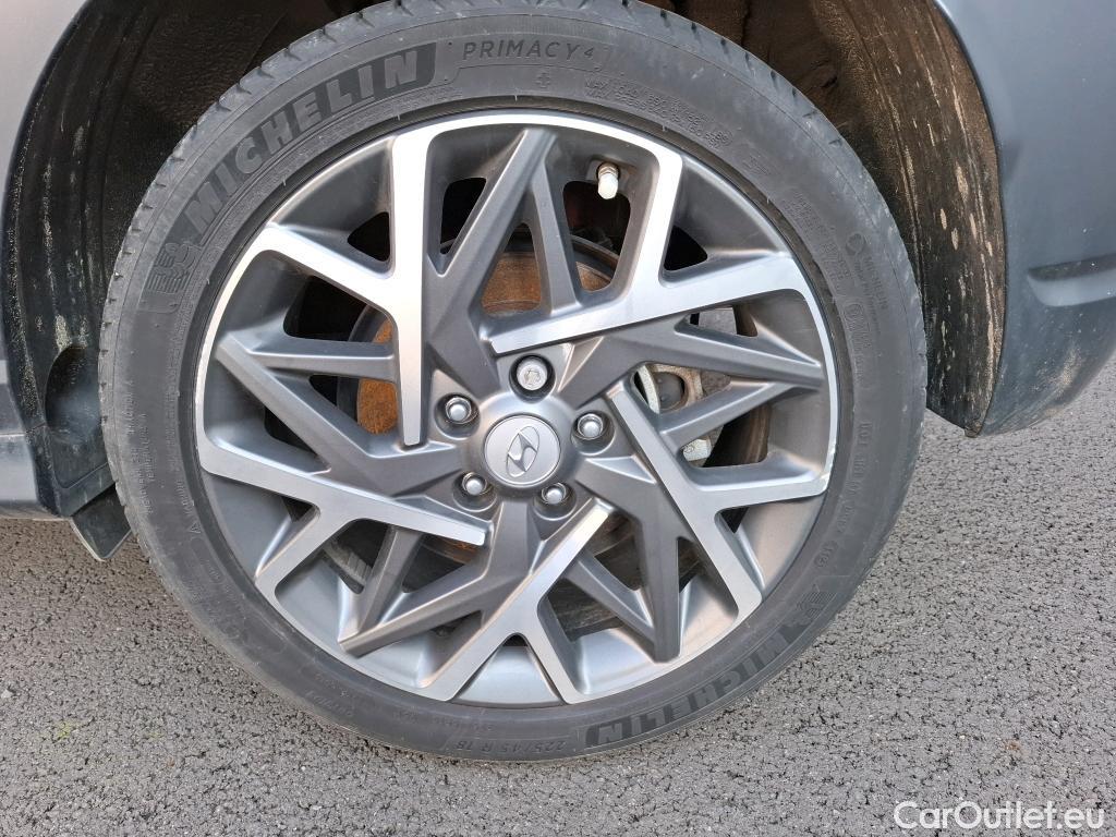  Hyundai  Konna HYUNDAI Kona / 2020 / 5P / SUV 1.6 HYBRID 141 EXECUTIVE HEV #43