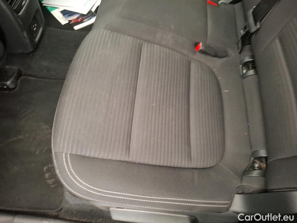  Ford  Kuga FORD  / 2019 / 5P / SUV 2.5 Dur 225 hybrid PHEV Pshift Titanium #32